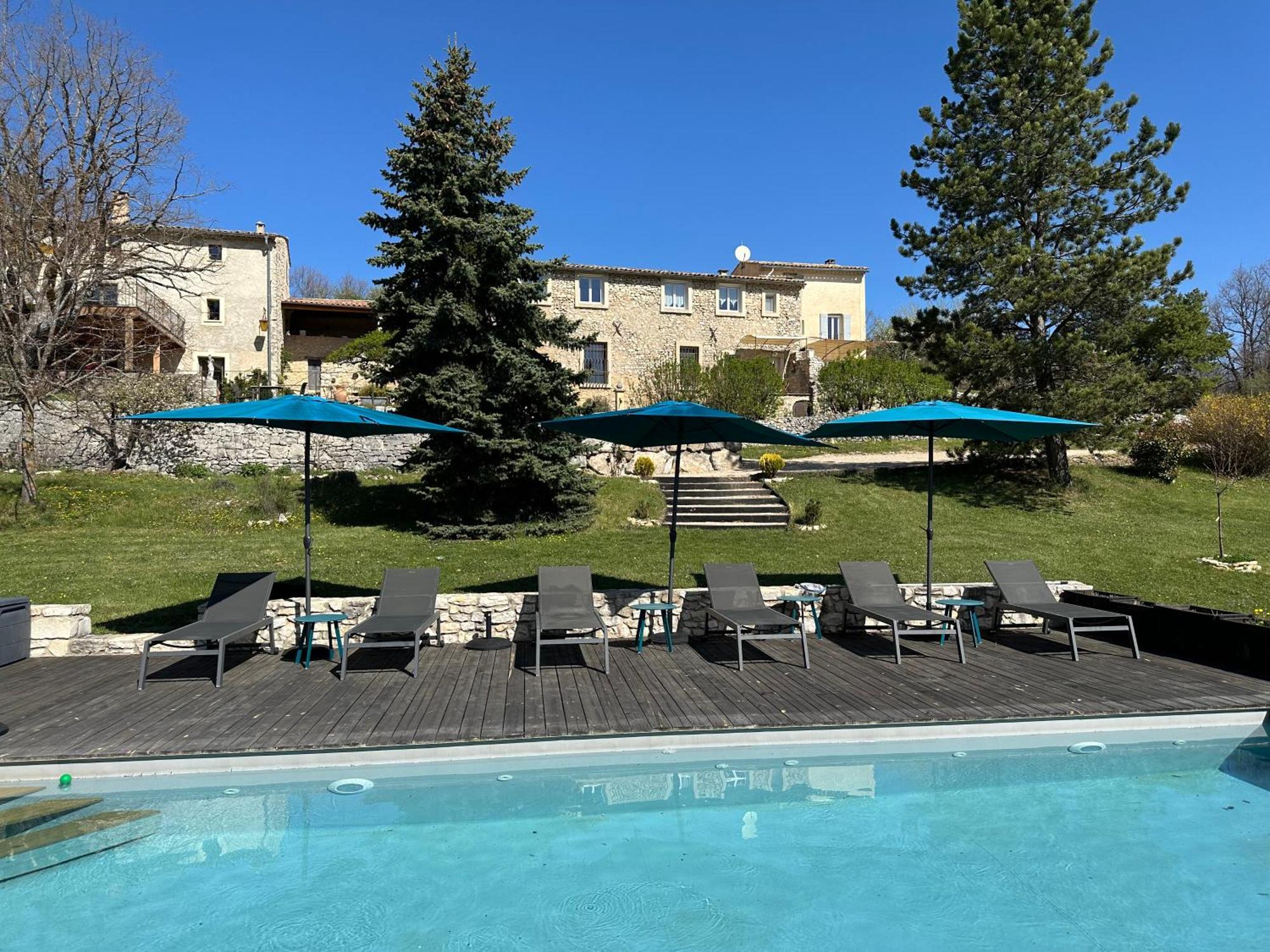 Le Domaine De Piedmoure, Gites Et Chambres D'Hotes, Piscine, Terrasses Privatives Sault Exterior foto